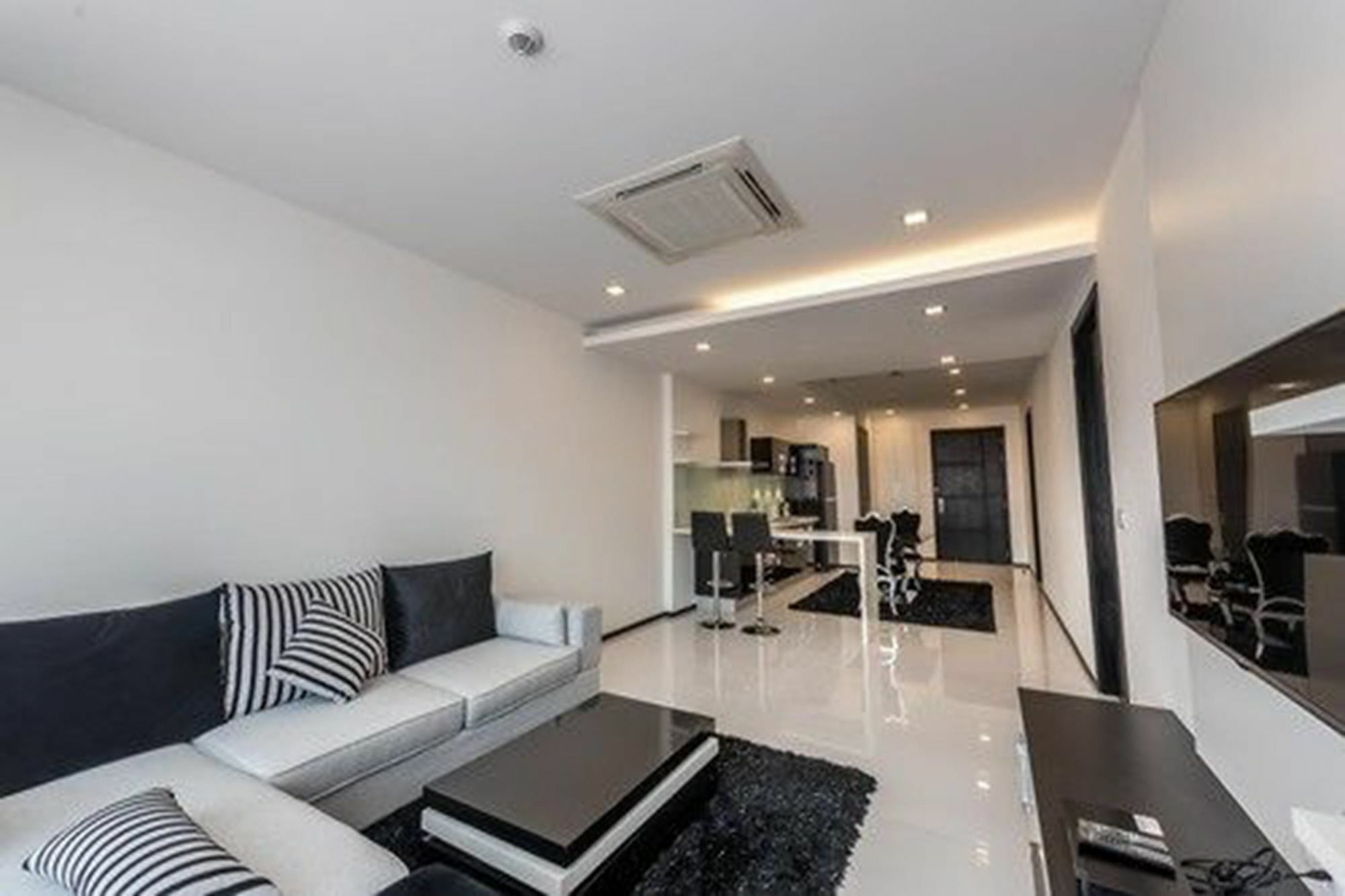 Maline Exclusive Serviced Apartments Phnom Penh Zewnętrze zdjęcie