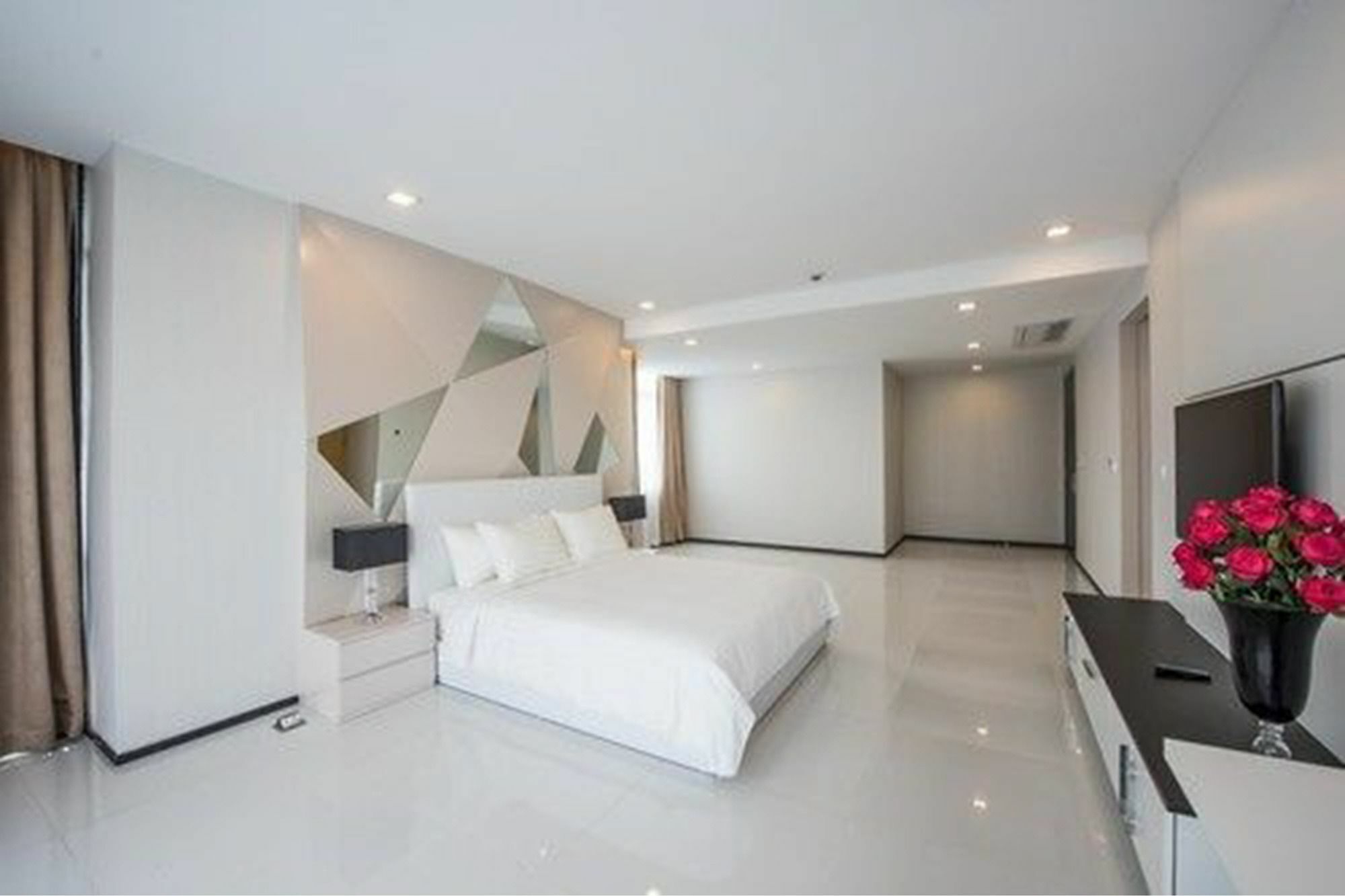 Maline Exclusive Serviced Apartments Phnom Penh Zewnętrze zdjęcie